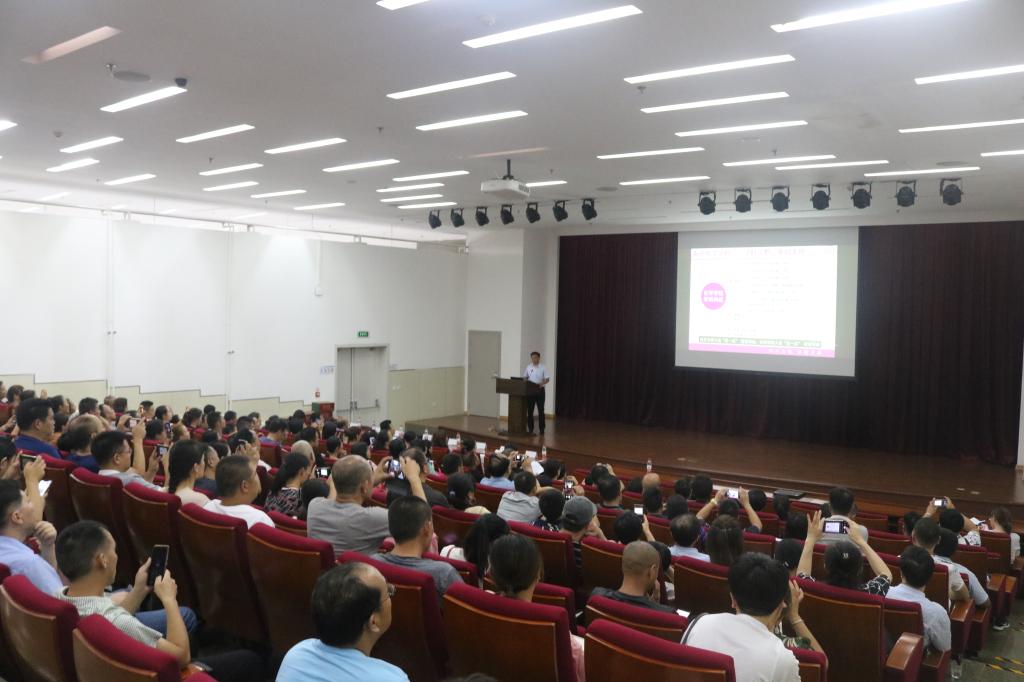郭经理111.JPG